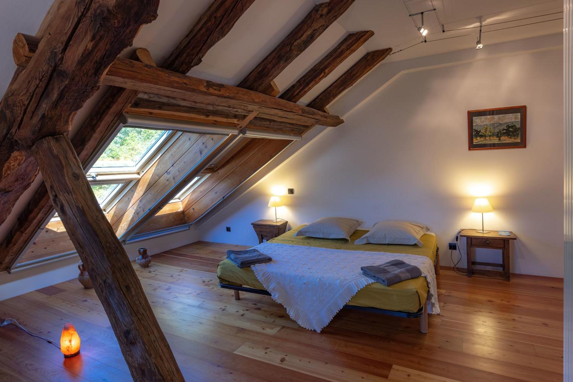 La Ferme De Beaute Bed and Breakfast Chateauroux-les-Alpes Exteriör bild