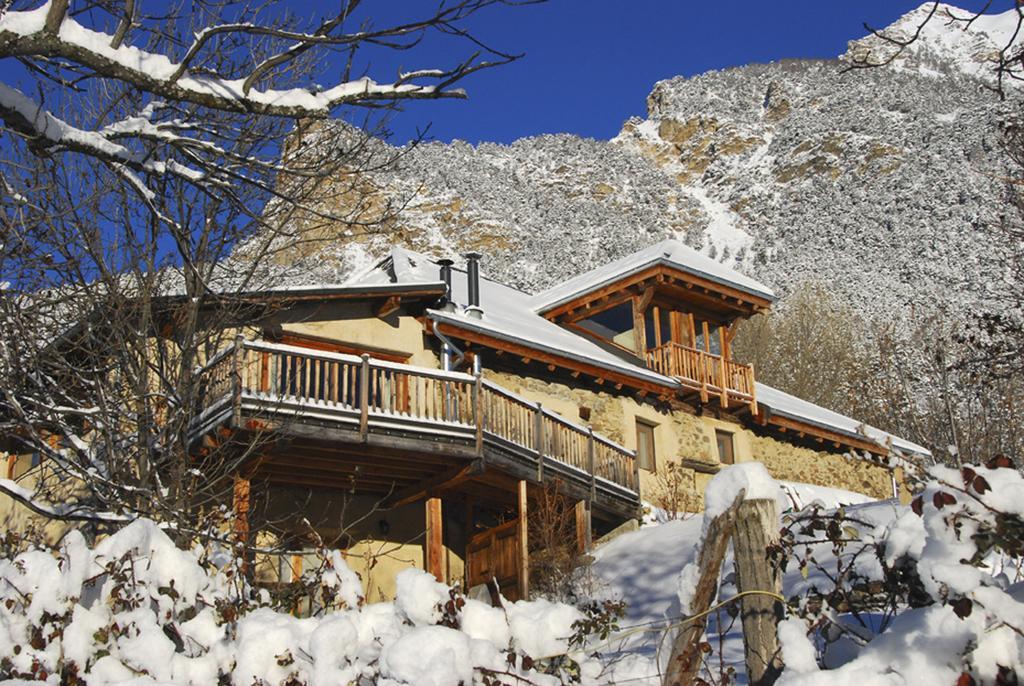 La Ferme De Beaute Bed and Breakfast Chateauroux-les-Alpes Exteriör bild